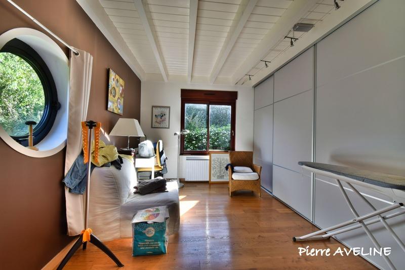 Maison - 276 m² - 7 pièces