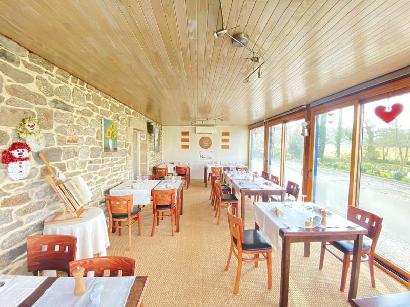 Maison - 170 m² - 6 pièces