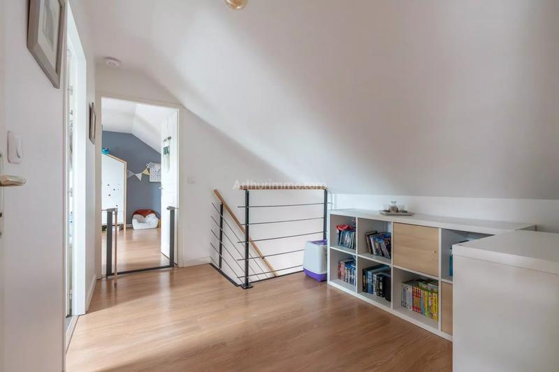 Appartement - 102 m² - 5 pièces