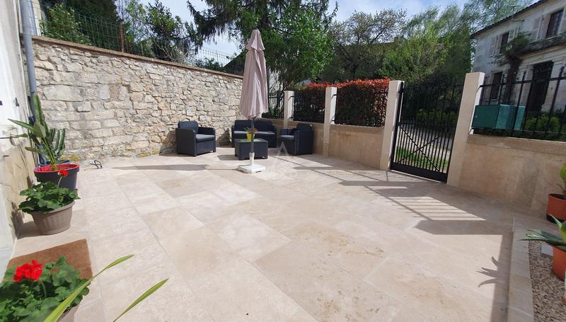 Maison - 136 m² - 6 pièces