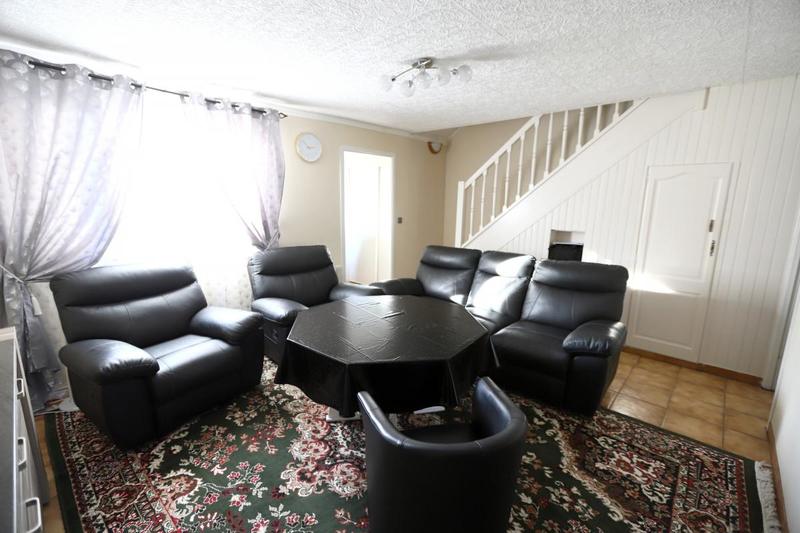 Maison - 106 m² - 7 pièces