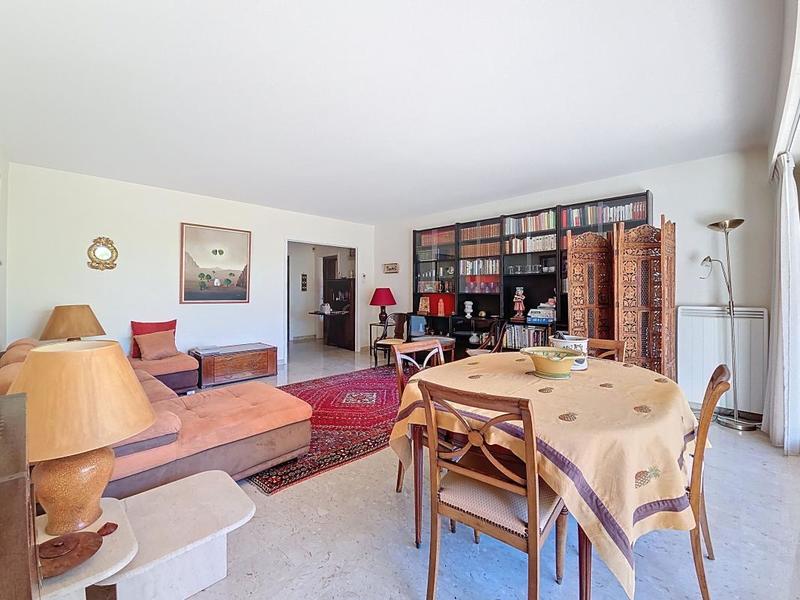 Appartement - 85 m² - 3 pièces