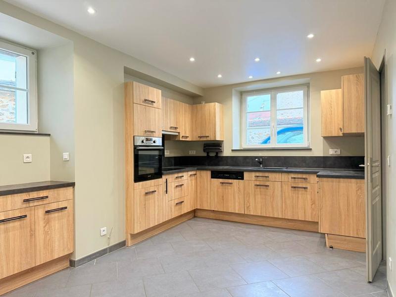 Maison - 160 m² - 6 pièces