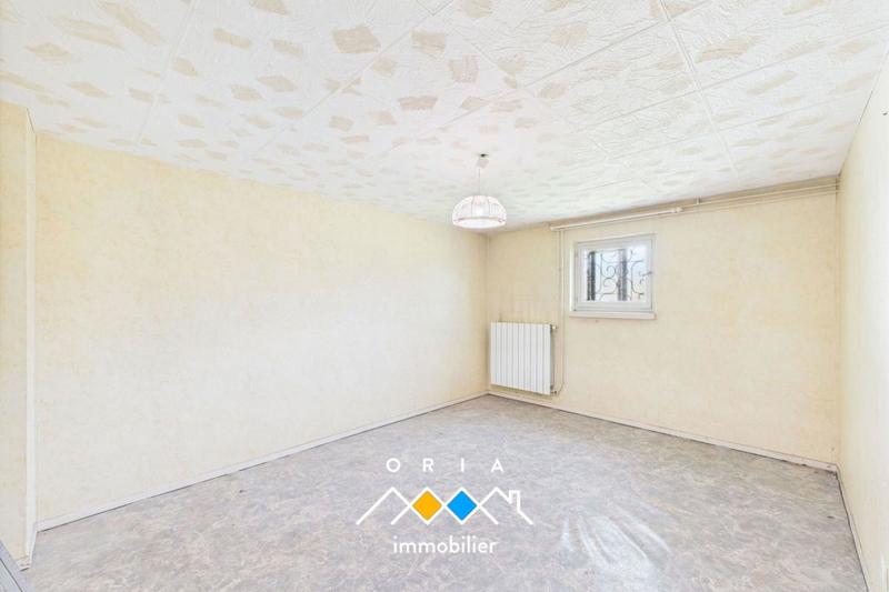 Maison - 107 m² - 6 pièces