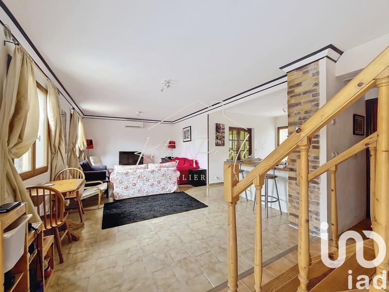 Maison - 140 m² - 7 pièces