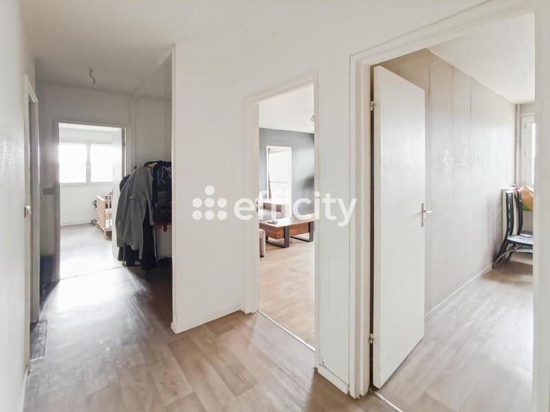 Appartement - 65 m² - 3 pièces