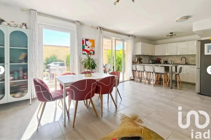 Maison - 105 m² - 5 pièces