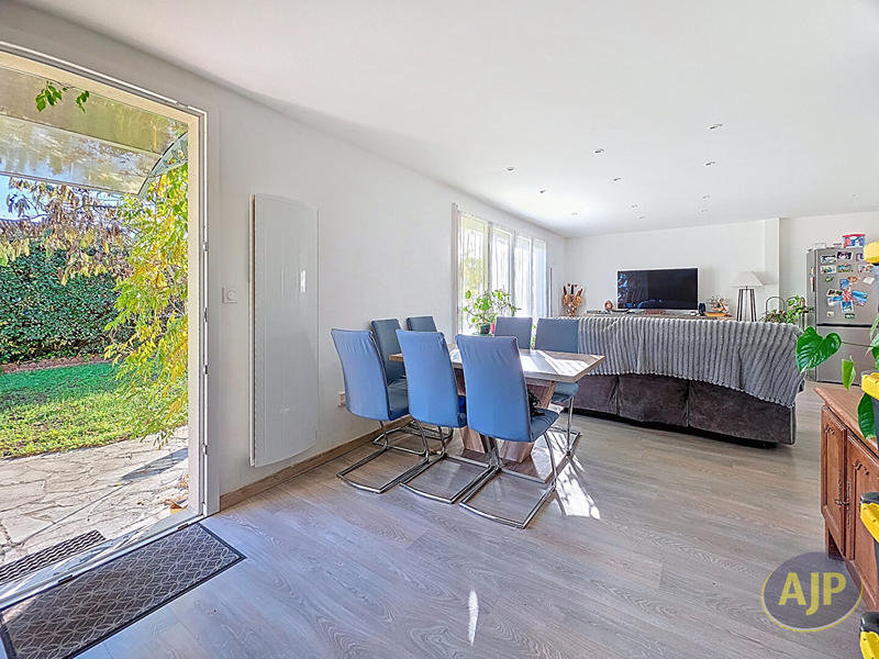 Maison - 125 m² - 6 pièces