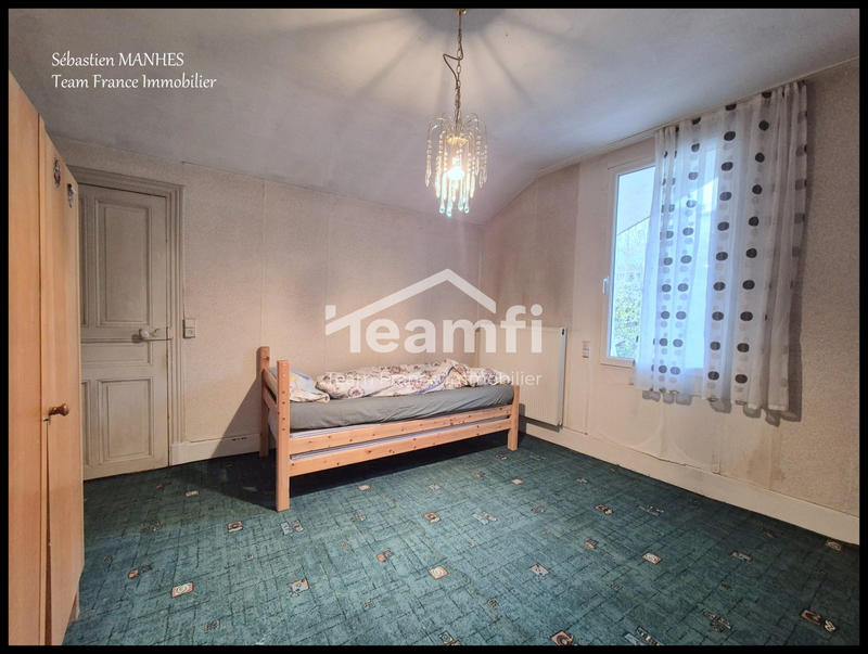 Maison - 86 m² - 7 pièces