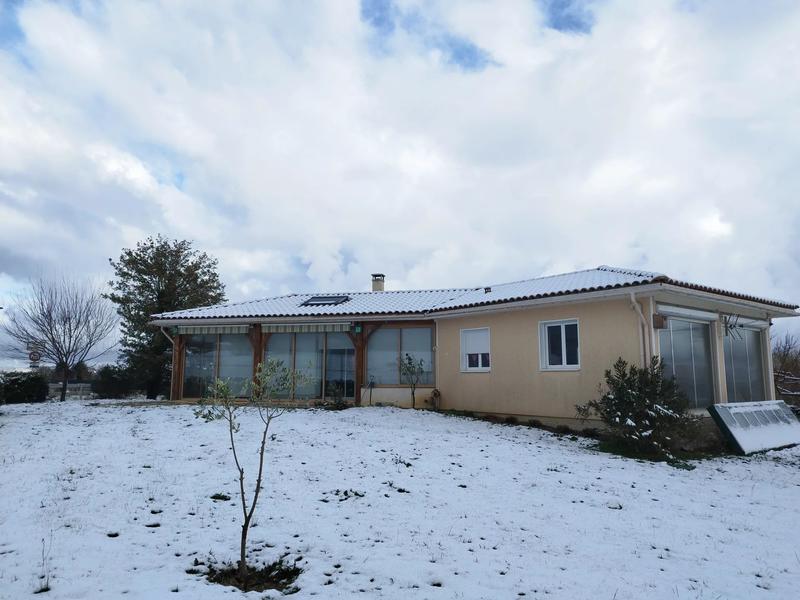 Maison - 94 m² - 6 pièces