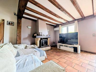 Maison jumelée - 94 m² - 5 pièces