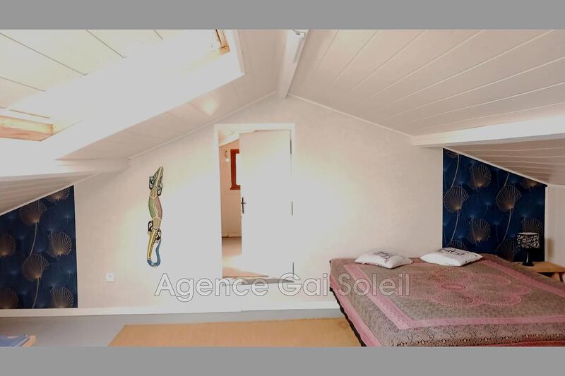 Villa - 120 m² - 6 pièces