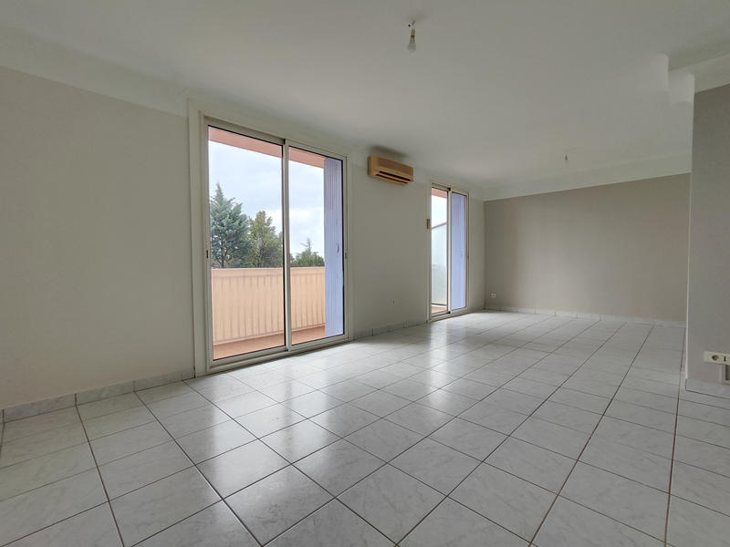 Appartement - 70 m² - 3 pièces