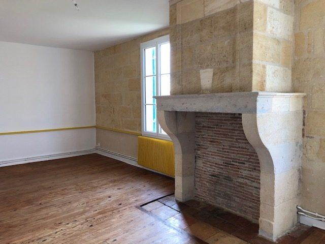 Maison - 240 m² - 6 pièces