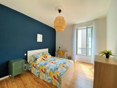 Appartement - 89 m² - 4 pièces