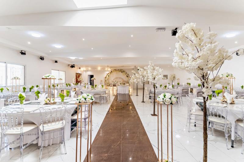 Local commercial - 2 000 m²