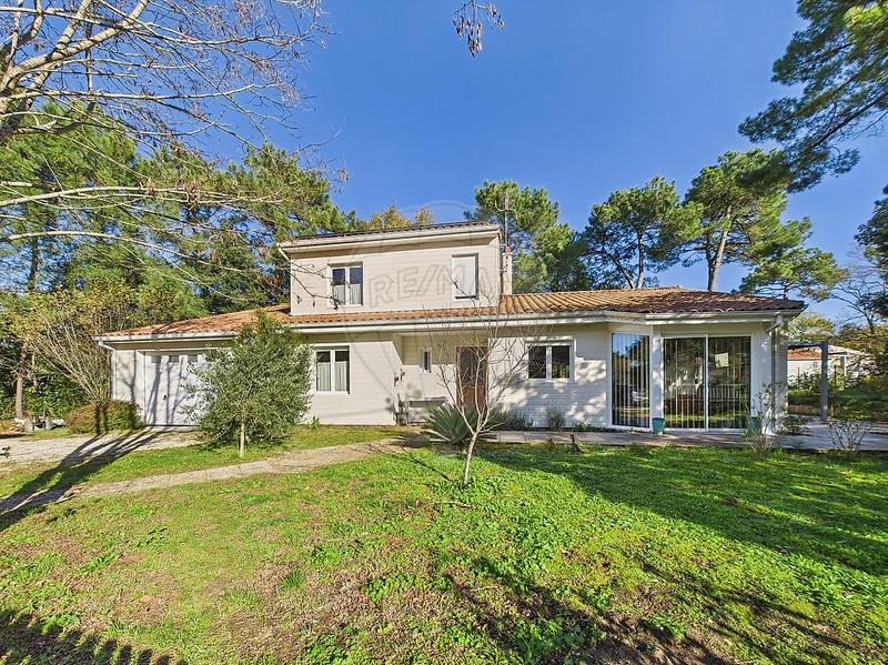 Maison - 154 m² - 5 pièces