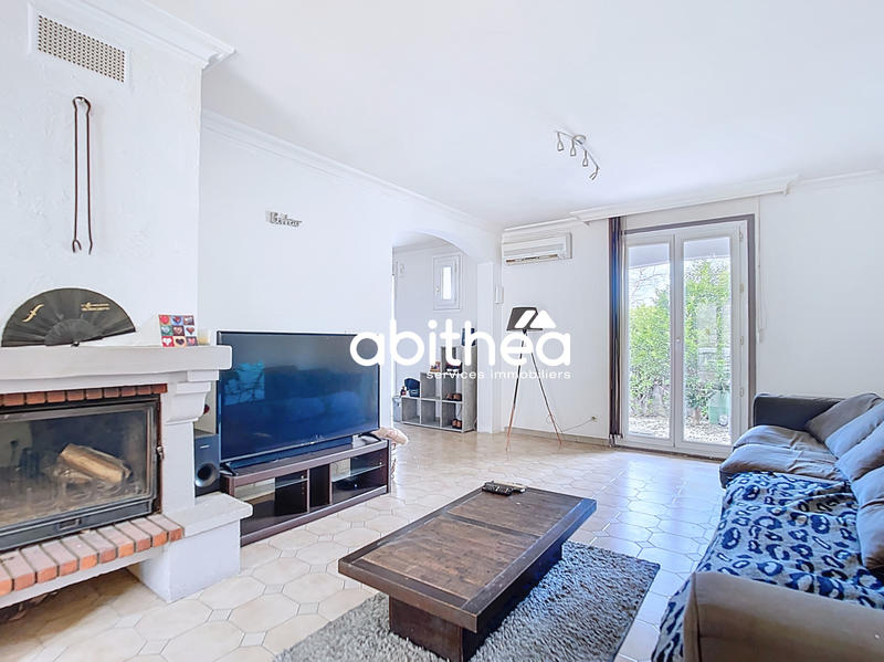 Maison - 88 m² - 4 pièces