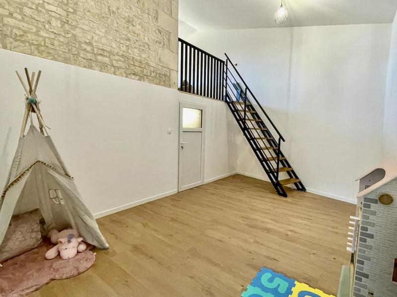 Maison de maîtres - 177 m² - 8 pièces