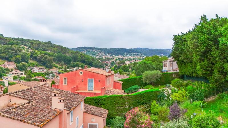 Villa - 188 m² - 6 pièces