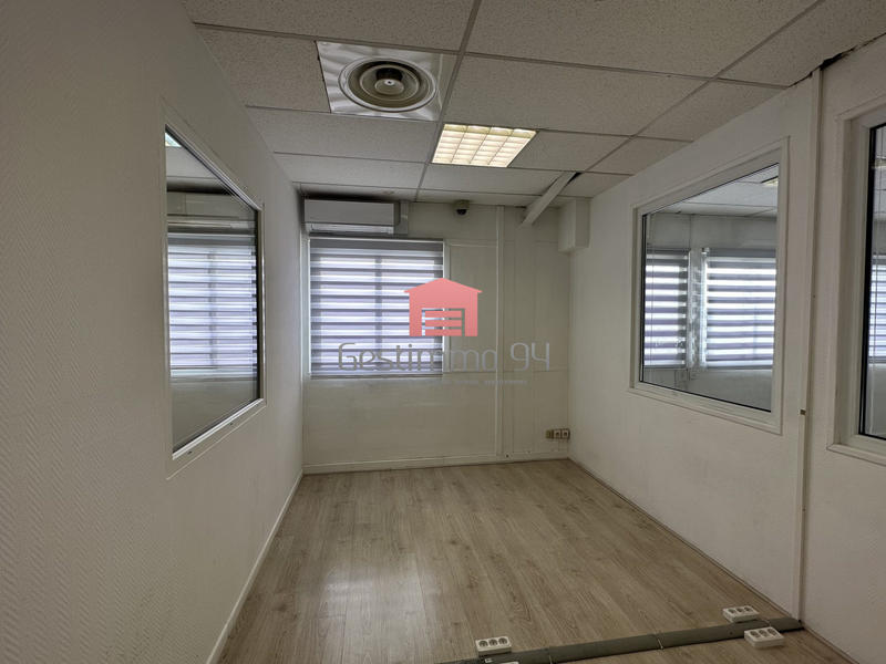 Bureau - 155 m²