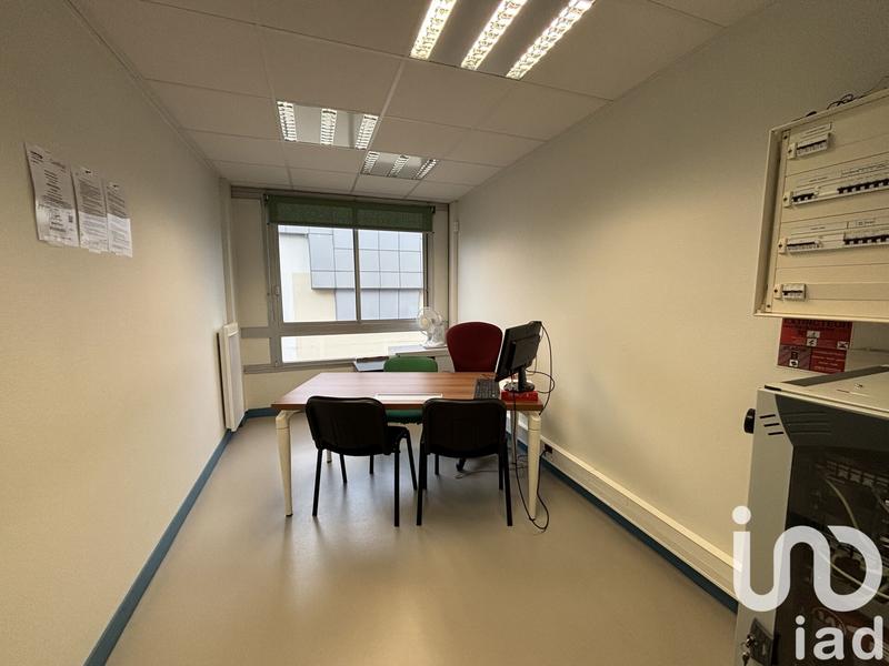 Immeuble - 1 374 m²