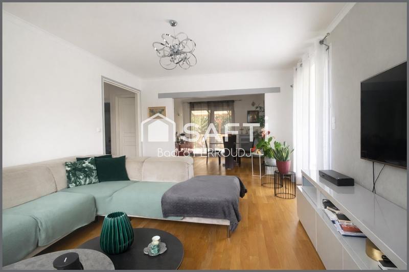 Maison - 95 m² - 4 pièces