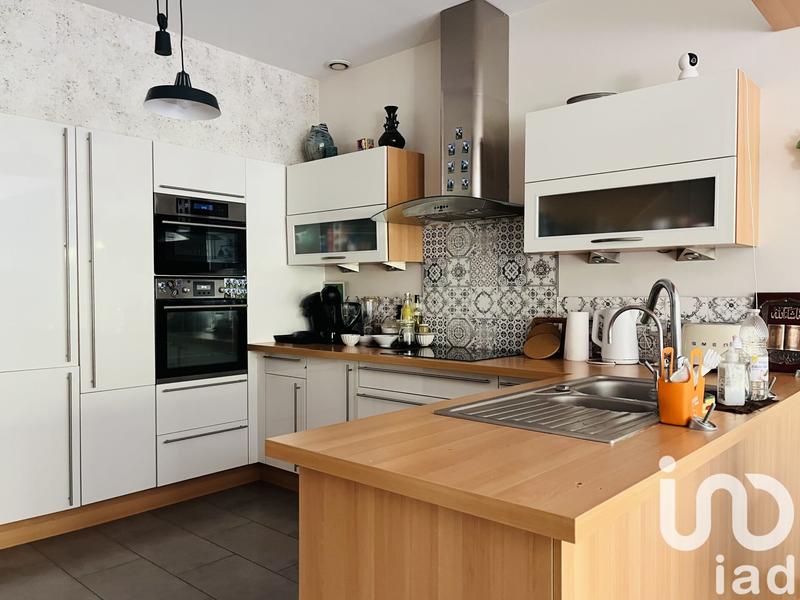 Maison - 152 m² - 6 pièces