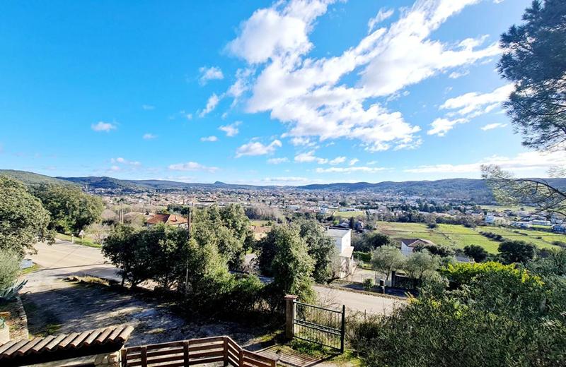 Maison - 195 m² - 8 pièces