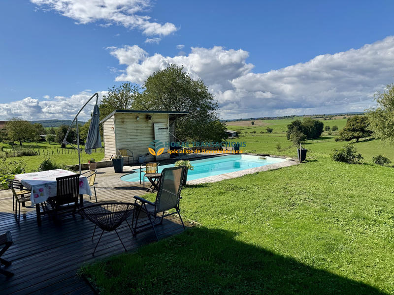 Maison ancienne - 204 m² - 8 pièces