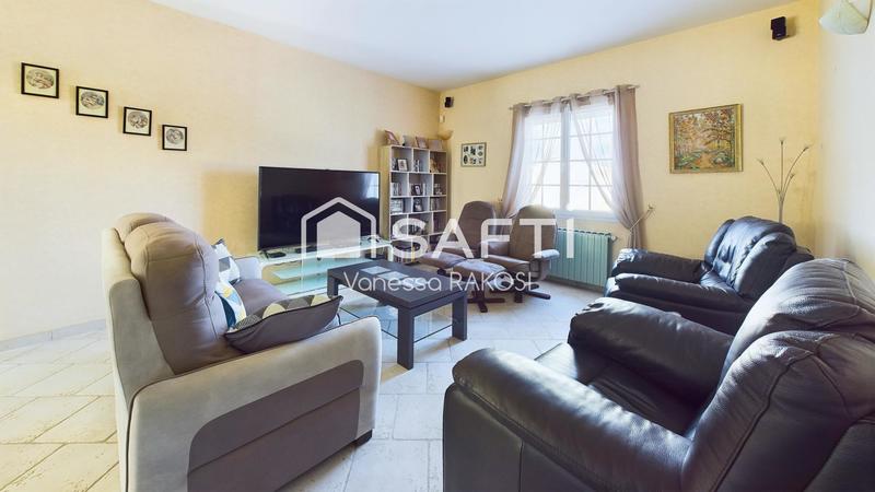 Maison - 360 m² - 8 pièces