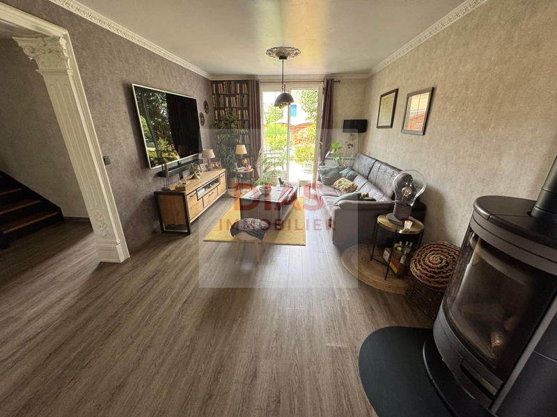 Maison - 95 m² - 1 pièce