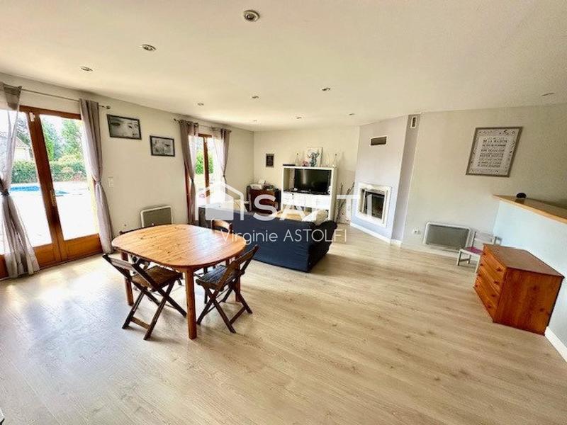 Maison - 100 m² - 4 pièces