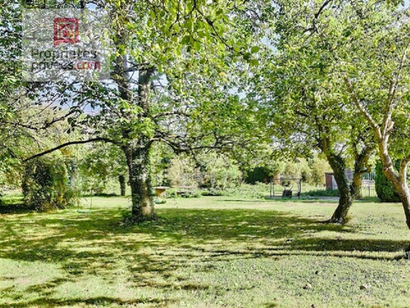 Demeure - 400 m² - 14 pièces