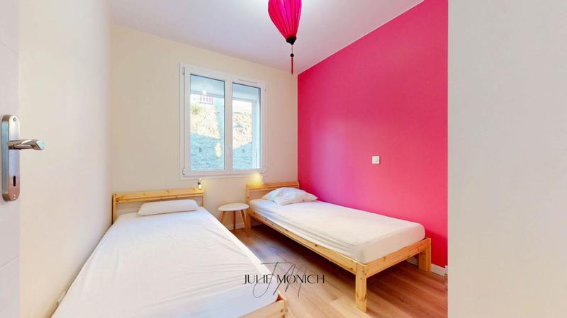 Maison - 80 m² - 6 pièces