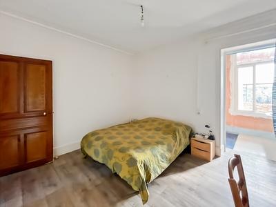 Maison - 97 m² - 5 pièces