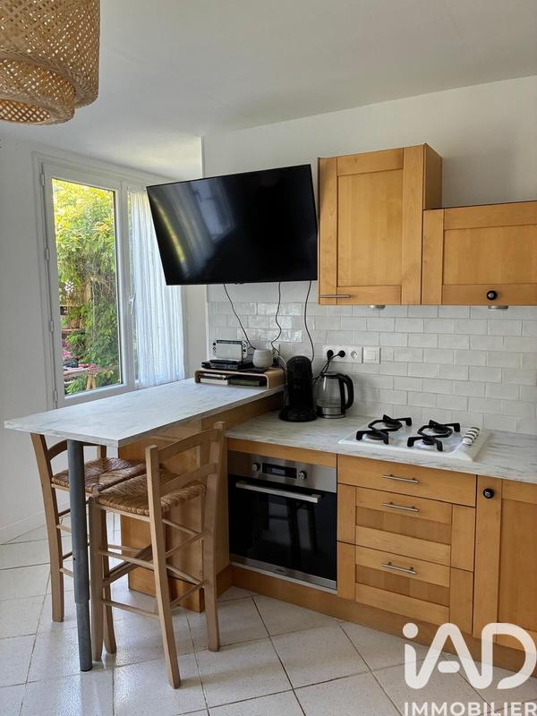 Maison - 190 m² - 9 pièces