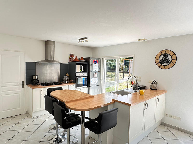 Maison - 98 m² - 4 pièces