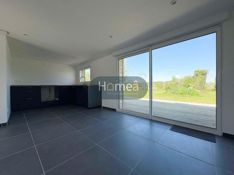 Maison - 105 m² - 4 pièces