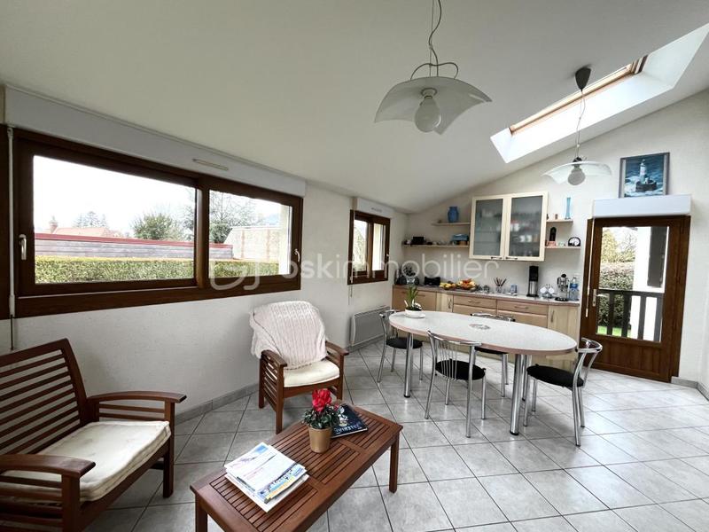 Maison - 136 m² - 6 pièces