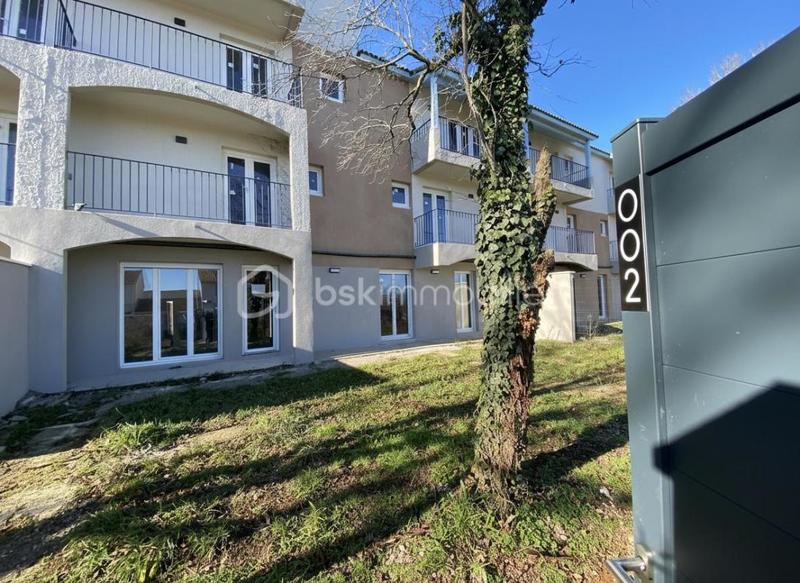 Appartement - 78 m² - 2 pièces