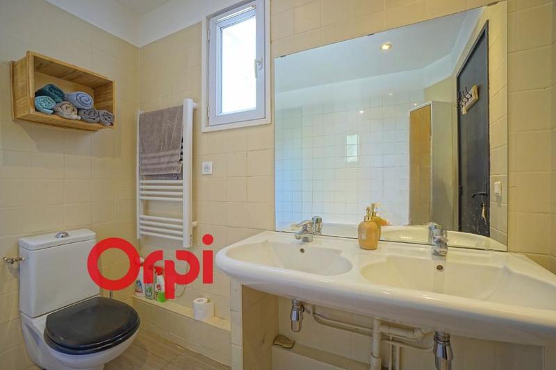 Maison - 185 m² - 5 pièces