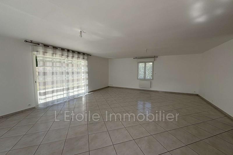 Maison - 102 m² - 4 pièces