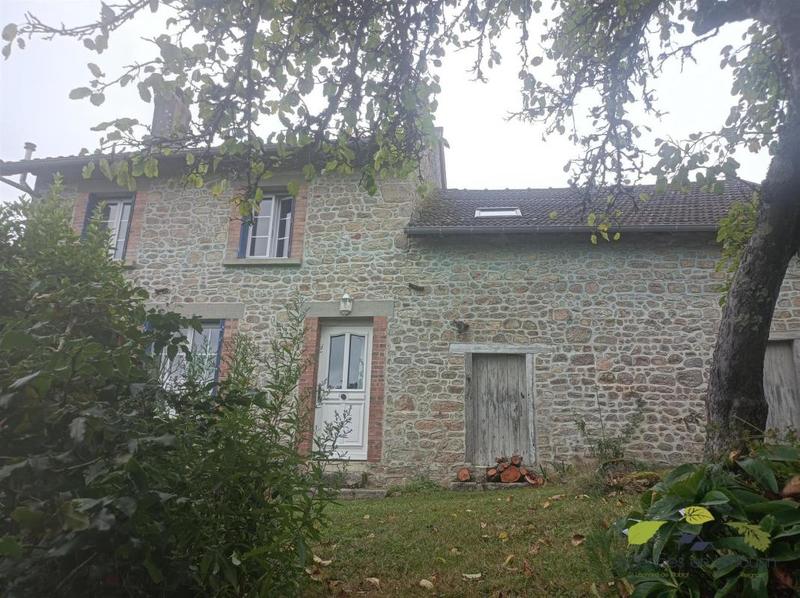 Maison en pierre - 125 m² - 6 pièces