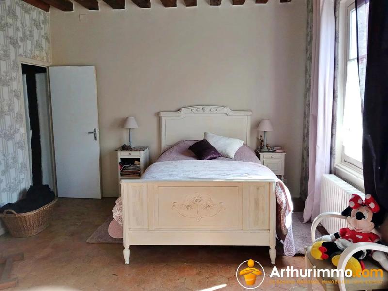 Maison - 228 m² - 9 pièces