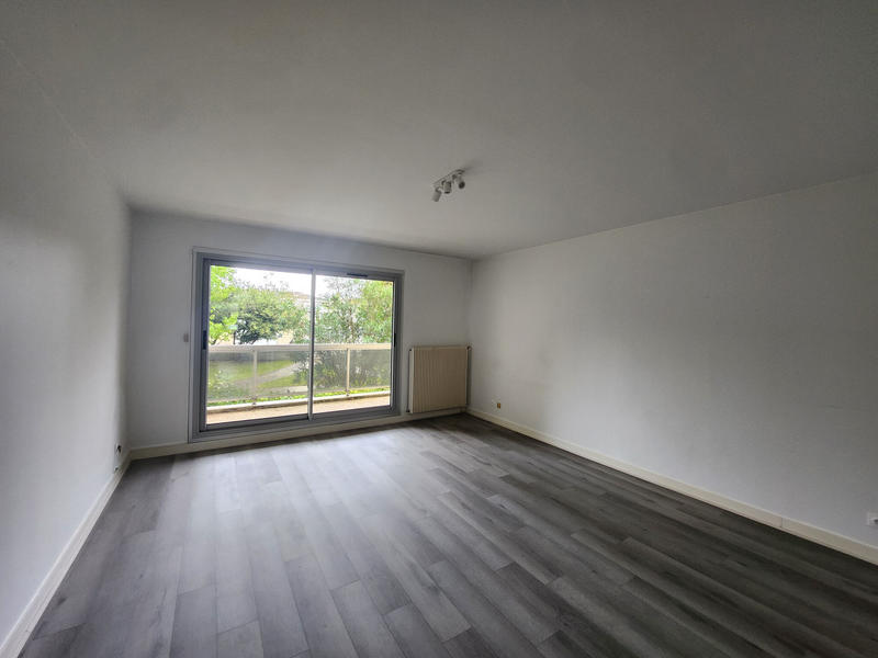 Appartement - 79 m² - 3 pièces