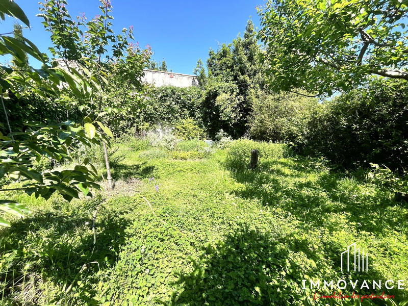 Maison - 215 m² - 6 pièces