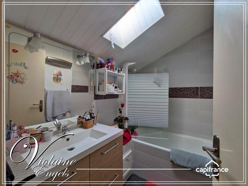 Villa - 90 m² - 4 pièces