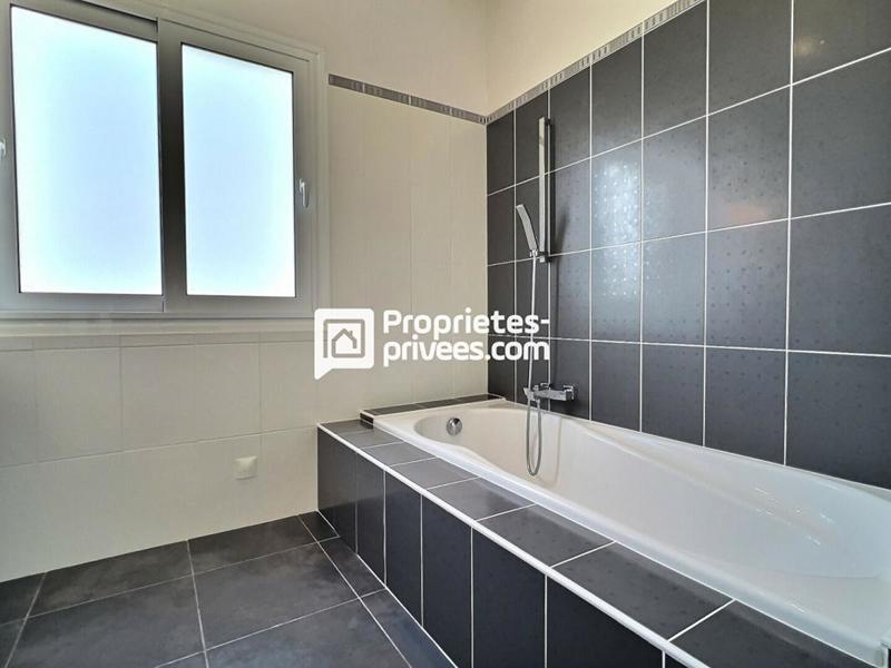 Maison - 190 m² - 5 pièces