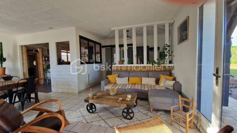 Maison - 100 m² - 5 pièces